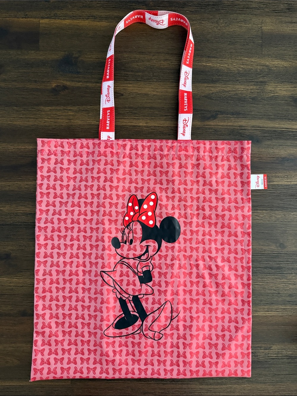 Harvey’s Seatbelt Bag Lots of Dots Minnie Mouse Red Shopper Tote